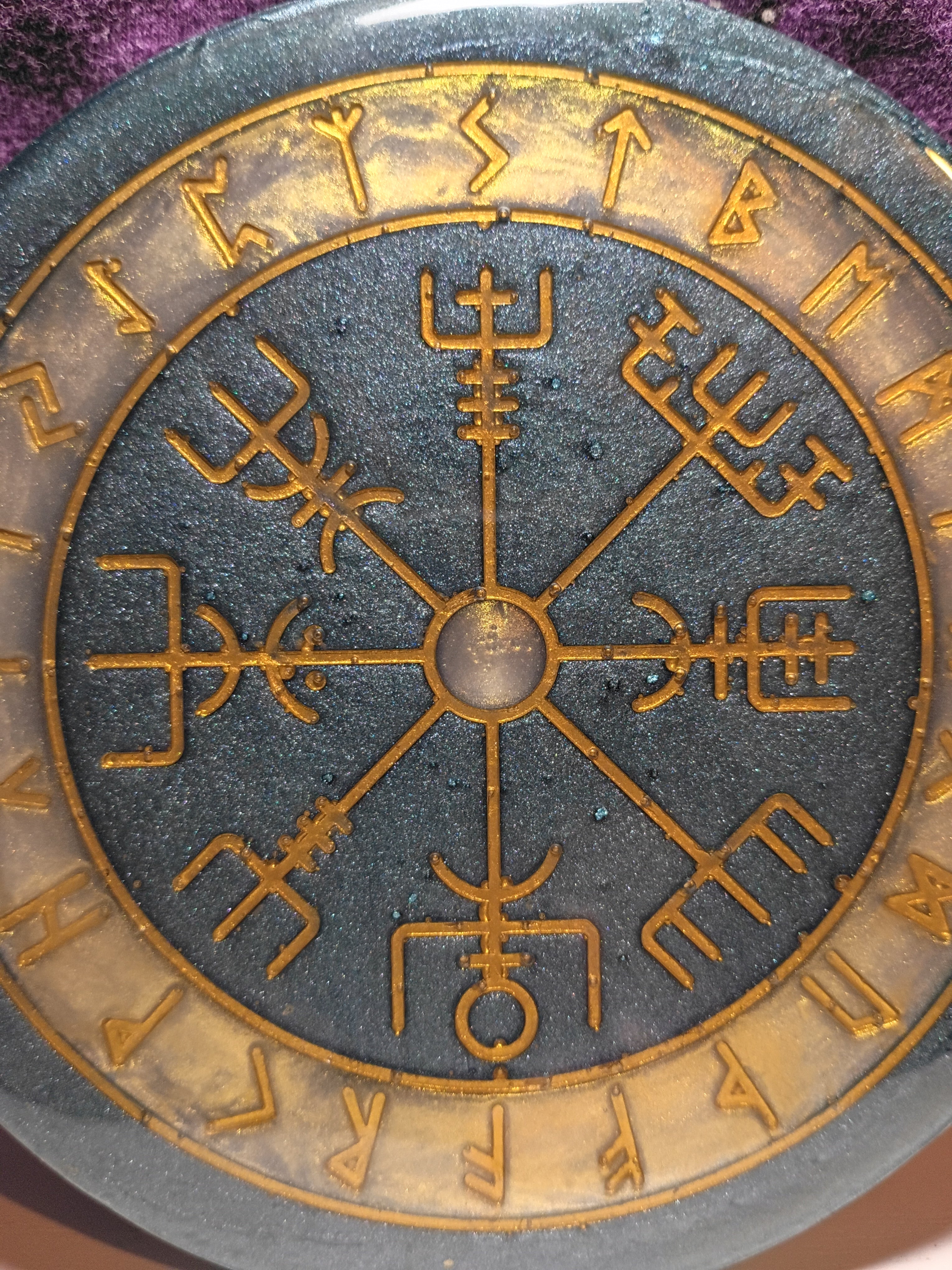 Vegvisir (Norse Compass) Altar Plate (Blue)