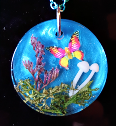 Resin Necklace Charm (Circle)